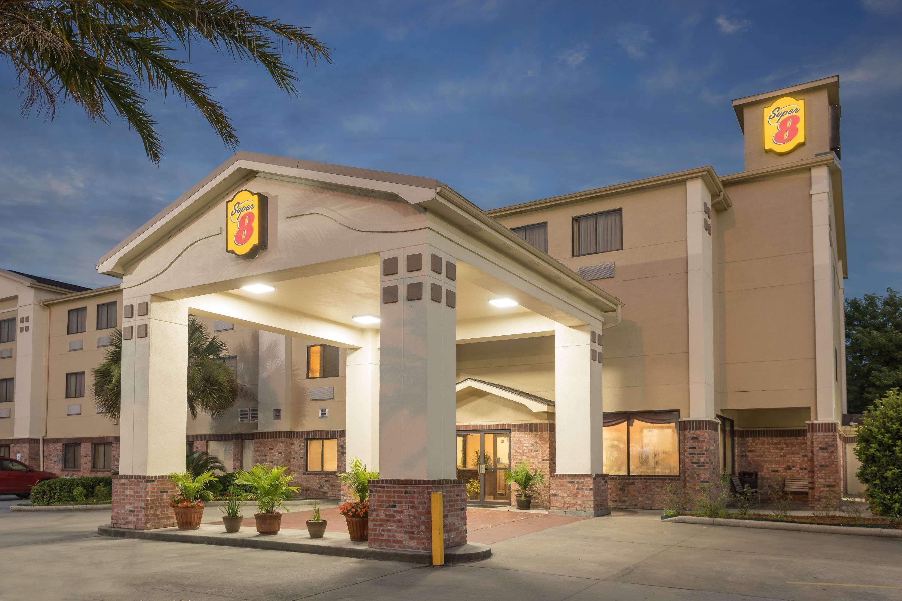 Super 8 By Wyndham Duson Lafayette West Area Motel Buitenkant foto